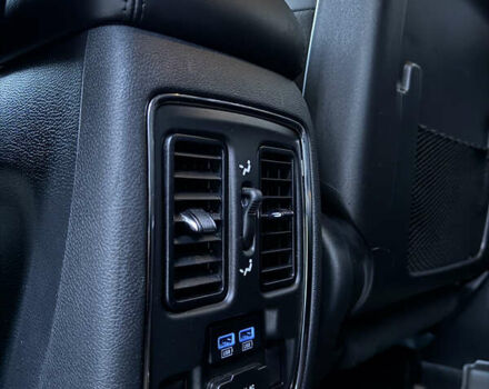 Черный Джип Гранд Чероки, объемом двигателя 3.6 л и пробегом 89 тыс. км за 35000 $, фото 10 на Automoto.ua