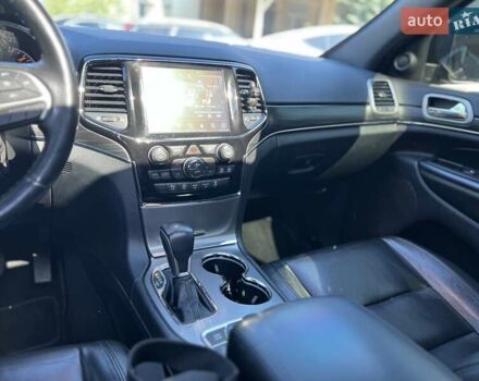 Черный Джип Гранд Чероки, объемом двигателя 3.6 л и пробегом 91 тыс. км за 30950 $, фото 16 на Automoto.ua