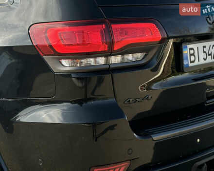 Джип Гранд Чероки 2020 в Полтаве на Automoto.ua Черный Джип Гранд Чероки, объемом двигателя 3.61 л и пробегом 73 тыс. км за 29000 $, фото 8 на Automoto.ua