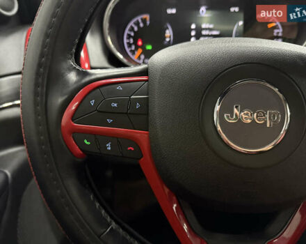 Черный Джип Гранд Чероки, объемом двигателя 3.6 л и пробегом 135 тыс. км за 25900 $, фото 19 на Automoto.ua