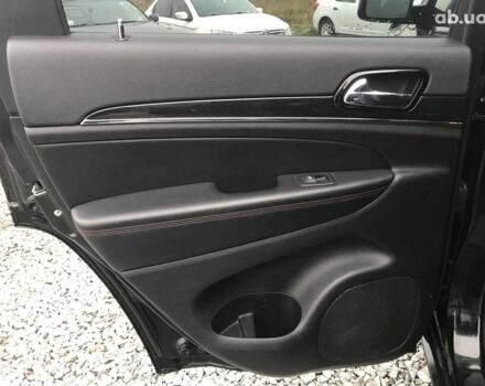 Черный Джип Гранд Чероки, объемом двигателя 3.6 л и пробегом 106 тыс. км за 25990 $, фото 9 на Automoto.ua