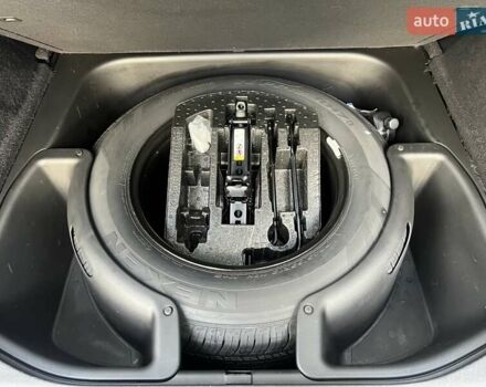 Джип Гранд Чероки 2021 в Киеве на Automoto.ua Черный Джип Гранд Чероки, объемом двигателя 2.97 л и пробегом 62 тыс. км за 41500 $, фото 28 на Automoto.ua