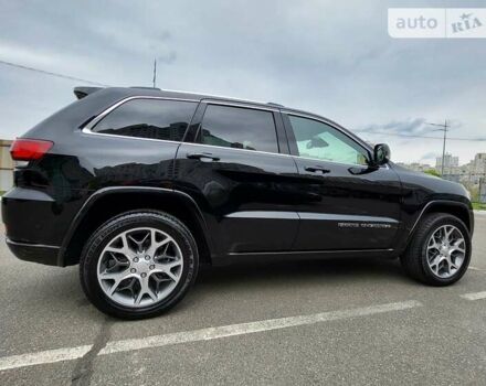 Чорний Джип Grand Cherokee, об'ємом двигуна 2.99 л та пробігом 8 тис. км за 61000 $, фото 5 на Automoto.ua