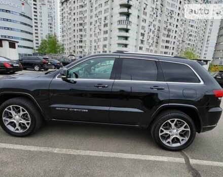 Чорний Джип Grand Cherokee, об'ємом двигуна 2.99 л та пробігом 8 тис. км за 61000 $, фото 11 на Automoto.ua