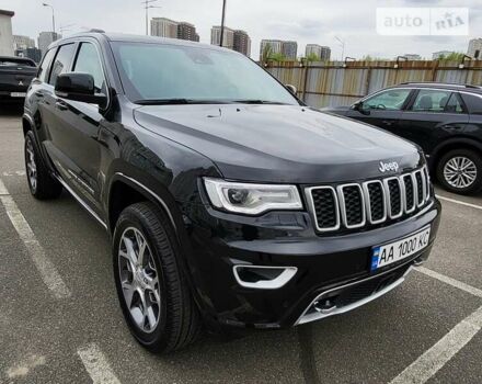 Чорний Джип Grand Cherokee, об'ємом двигуна 2.99 л та пробігом 8 тис. км за 61000 $, фото 48 на Automoto.ua