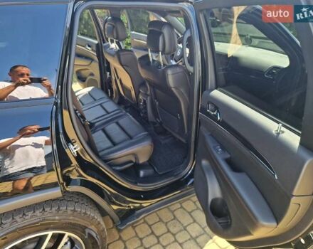 Джип Гранд Чероки 2021 в Хмельницком на Automoto.ua Черный Джип Гранд Чероки, объемом двигателя 5.65 л и пробегом 35 тыс. км за 33300 $, фото 10 на Automoto.ua
