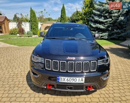 Джип Гранд Чероки 2021 в Хмельницком на Automoto.ua Черный Джип Гранд Чероки, объемом двигателя 5.65 л и пробегом 35 тыс. км за 33300 $, фото 4 на Automoto.ua