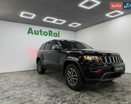 Черный Джип Гранд Чероки, объемом двигателя 3.6 л и пробегом 135 тыс. км за 25900 $, фото 2 на Automoto.ua
