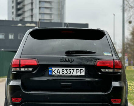 Черный Джип Гранд Чероки, объемом двигателя 2.99 л и пробегом 75 тыс. км за 36900 $, фото 4 на Automoto.ua
