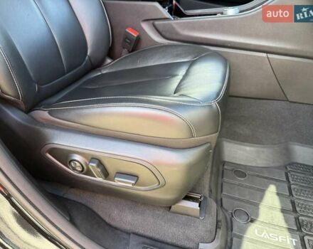 Джип Гранд Чероки 2021 в Киеве на Automoto.ua Черный Джип Гранд Чероки, объемом двигателя 3.6 л и пробегом 124 тыс. км за 35900 $, фото 33 на Automoto.ua
