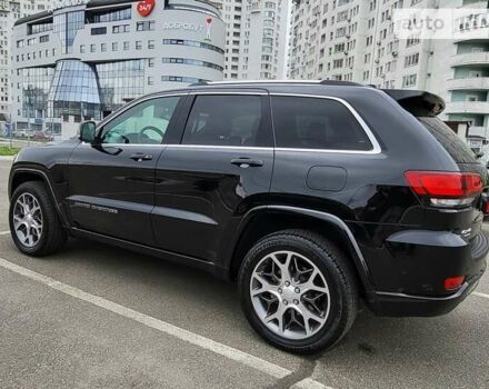 Чорний Джип Grand Cherokee, об'ємом двигуна 2.99 л та пробігом 8 тис. км за 61000 $, фото 10 на Automoto.ua