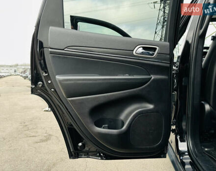 Черный Джип Гранд Чероки, объемом двигателя 3.6 л и пробегом 109 тыс. км за 27500 $, фото 17 на Automoto.ua