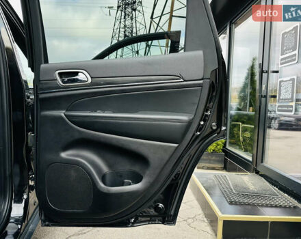 Черный Джип Гранд Чероки, объемом двигателя 3.6 л и пробегом 109 тыс. км за 27500 $, фото 22 на Automoto.ua