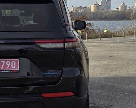 Черный Джип Гранд Чероки, объемом двигателя 2 л и пробегом 53 тыс. км за 59000 $, фото 17 на Automoto.ua