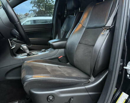 Черный Джип Гранд Чероки, объемом двигателя 3.6 л и пробегом 103 тыс. км за 25300 $, фото 17 на Automoto.ua