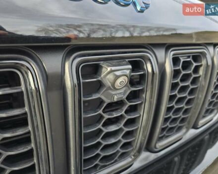 Черный Джип Гранд Чероки, объемом двигателя 2 л и пробегом 53 тыс. км за 59000 $, фото 29 на Automoto.ua