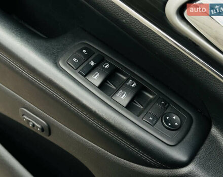 Черный Джип Гранд Чероки, объемом двигателя 3.6 л и пробегом 109 тыс. км за 27500 $, фото 26 на Automoto.ua