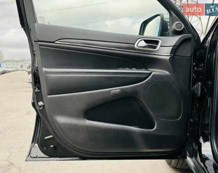 Черный Джип Гранд Чероки, объемом двигателя 3.6 л и пробегом 109 тыс. км за 27500 $, фото 15 на Automoto.ua