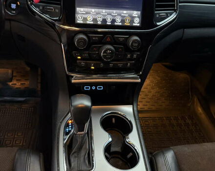 Черный Джип Гранд Чероки, объемом двигателя 3.6 л и пробегом 103 тыс. км за 25300 $, фото 15 на Automoto.ua