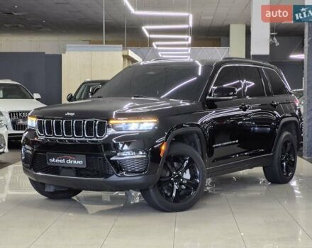 Джип Гранд Чероки 2022 в Николаеве на Automoto.ua Черный Джип Гранд Чероки, объемом двигателя 3.6 л и пробегом 76 тыс. км за 39999 $, фото 2 на Automoto.ua
