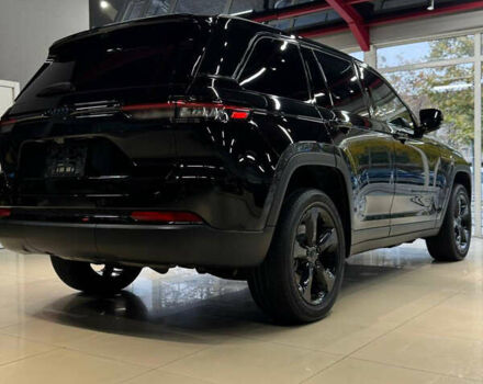 Чорний Джип Grand Cherokee, об'ємом двигуна 2 л та пробігом 6 тис. км за 57000 $, фото 5 на Automoto.ua