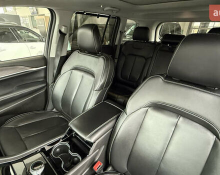 Джип Гранд Чероки 2022 в Чернигове на Automoto.ua Черный Джип Гранд Чероки, объемом двигателя 3.6 л и пробегом 25 тыс. км за 41500 $, фото 5 на Automoto.ua