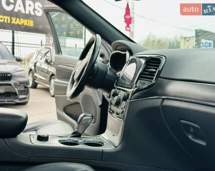 Черный Джип Гранд Чероки, объемом двигателя 3.6 л и пробегом 109 тыс. км за 27500 $, фото 24 на Automoto.ua