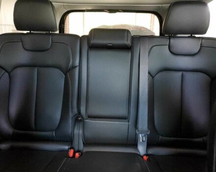 Черный Джип Гранд Чероки, объемом двигателя 2 л и пробегом 8 тыс. км за 16500 $, фото 9 на Automoto.ua