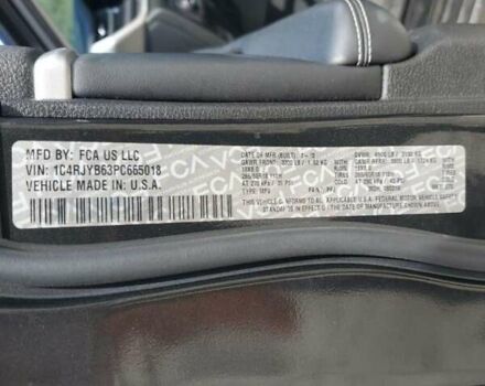 Черный Джип Гранд Чероки, объемом двигателя 2 л и пробегом 70 тыс. км за 20300 $, фото 10 на Automoto.ua