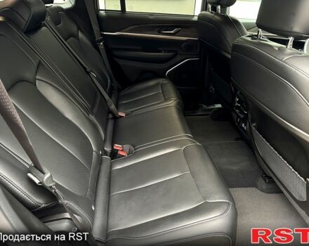 Чорний Джип Grand Cherokee, об'ємом двигуна 3.6 л та пробігом 16 тис. км за 57500 $, фото 11 на Automoto.ua