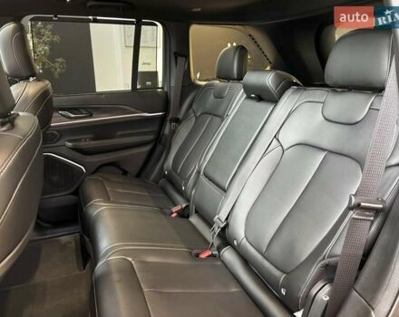 Черный Джип Гранд Чероки, объемом двигателя 3.6 л и пробегом 1 тыс. км за 59144 $, фото 32 на Automoto.ua