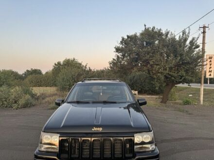 Джип Grand Cherokee 1995 у Петропавловке на Automoto.ua Чорний Джип Grand Cherokee, об'ємом двигуна 3.2 л та пробігом 180 тис. км за 6200 $, фото 1 на Automoto.ua