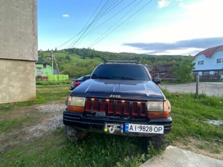 Джип Grand Cherokee 1995 у Рахове на Automoto.ua Чорний Джип Grand Cherokee, об'ємом двигуна 4 л та пробігом 282 тис. км за 6000 $, фото 1 на Automoto.ua