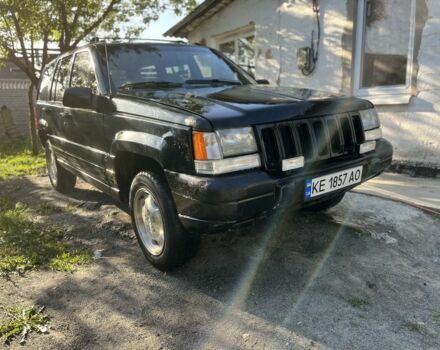 Чорний Джип Grand Cherokee, об'ємом двигуна 4 л та пробігом 277 тис. км за 3400 $, фото 1 на Automoto.ua