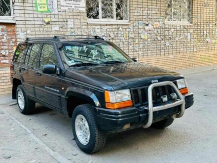 Джип Гранд Чероки 1998 в Киеве на Automoto.ua Черный Джип Гранд Чероки, объемом двигателя 2 л и пробегом 300 тыс. км за 3500 $, фото 1 на Automoto.ua