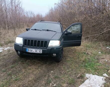 Черный Джип Гранд Чероки, объемом двигателя 2.7 л и пробегом 380 тыс. км за 4700 $, фото 1 на Automoto.ua