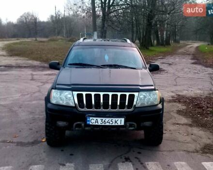 Черный Джип Гранд Чероки, объемом двигателя 2.69 л и пробегом 248 тыс. км за 8400 $, фото 1 на Automoto.ua