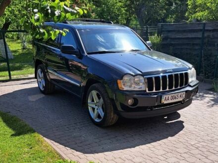 Чорний Джип Grand Cherokee, об'ємом двигуна 0.57 л та пробігом 180 тис. км за 9999 $, фото 1 на Automoto.ua