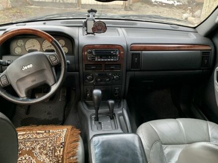 Чорний Джип Grand Cherokee, об'ємом двигуна 2.7 л та пробігом 220 тис. км за 6000 $, фото 1 на Automoto.ua