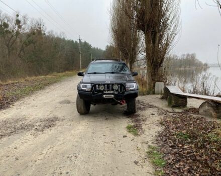 Черный Джип Гранд Чероки, объемом двигателя 2.7 л и пробегом 281 тыс. км за 3999 $, фото 1 на Automoto.ua