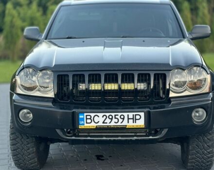 Чорний Джип Grand Cherokee, об'ємом двигуна 3 л та пробігом 250 тис. км за 7500 $, фото 1 на Automoto.ua