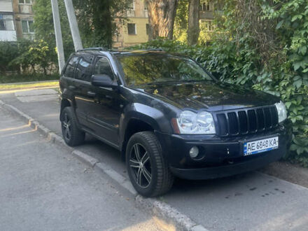 Джип Гранд Чероки 2005 в Днепре (Днепропетровске) на Automoto.ua Черный Джип Гранд Чероки, объемом двигателя 2.99 л и пробегом 368 тыс. км за 9000 $, фото 1 на Automoto.ua