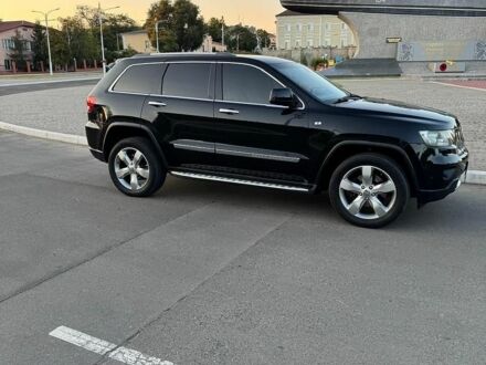 Чорний Джип Grand Cherokee, об'ємом двигуна 3.6 л та пробігом 300 тис. км за 16300 $, фото 1 на Automoto.ua