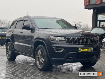 Джип Гранд Чероки 2016 в Черновцах на Automoto.ua Черный Джип Гранд Чероки, объемом двигателя 3.6 л и пробегом 90 тыс. км за 23000 $, фото 1 на Automoto.ua