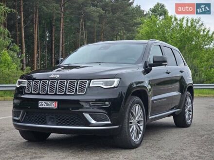 Джип Grand Cherokee 2017 у Ковель на Automoto.ua Чорний Джип Grand Cherokee, об'ємом двигуна 3 л та пробігом 146 тис. км за 30000 $, фото 1 на Automoto.ua