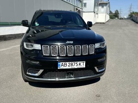 Чорний Джип Grand Cherokee, об'ємом двигуна 2.99 л та пробігом 111 тис. км за 31500 $, фото 1 на Automoto.ua