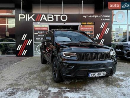Черный Джип Гранд Чероки, объемом двигателя 3.6 л и пробегом 61 тыс. км за 25900 $, фото 1 на Automoto.ua