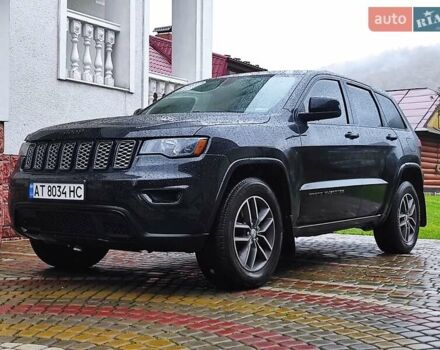 Черный Джип Гранд Чероки, объемом двигателя 3.6 л и пробегом 111 тыс. км за 21000 $, фото 1 на Automoto.ua