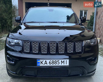 Черный Джип Гранд Чероки, объемом двигателя 3.6 л и пробегом 63 тыс. км за 21800 $, фото 1 на Automoto.ua