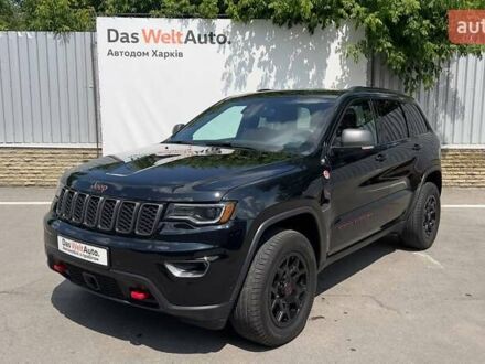 Джип Гранд Чероки 2018 в Харькове на Automoto.ua Черный Джип Гранд Чероки, объемом двигателя 5.65 л и пробегом 33 тыс. км за 29900 $, фото 1 на Automoto.ua